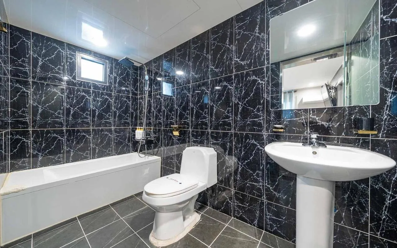 On & Off Hotel Incheon