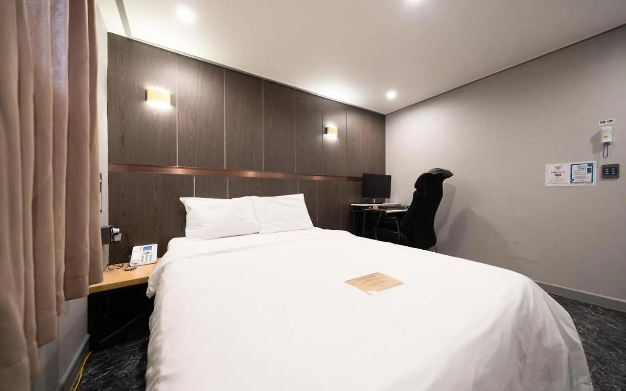On & Off Hotel Incheon 0*,  Korsel