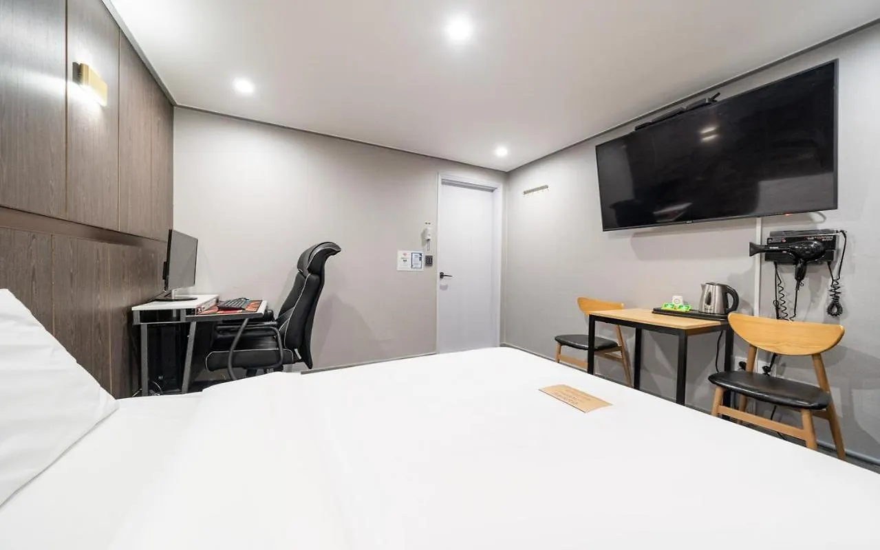 On & Off Hotel Incheon 0*,  Korsel